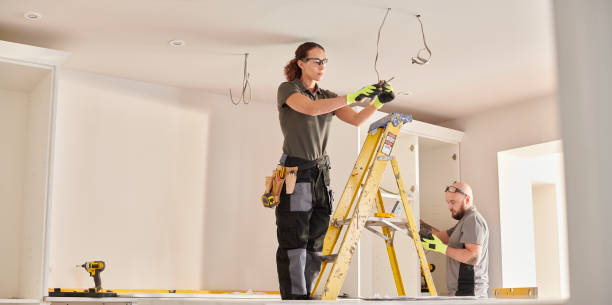Best Commercial Electrician Services  in Ocala Estates, FL